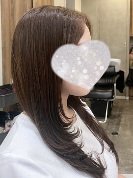 フェリア(feliah) 【フェリア柏の葉】レイヤーカット/透明感カラー/シャギーカット