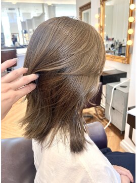 コワファースト させぼ五番街店(COIFF1RST) olive beige