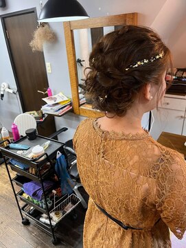 イロ(iro) ゆるふわヘアセット