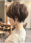 【ショートボブ】黒髪カタログ/オリーブグレー/小顔に見せるヘア