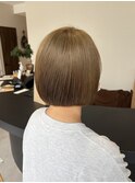 オリーブブラウン