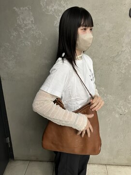 コトナ(kotona) 【ナチャラルハッシュカット】レイヤーカット顔周りカット渋谷