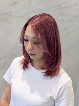 ベイリコルド(Bei Licoldo.) レイヤーカット ピンクカラー 結んでも可愛いレイヤーカット