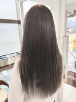 ヘアースタジオ ジェイワン(hair studio J ONE)&nbsp;20代30代40代/イルミナカラー/ネモフィラ/ロング/ストレート
