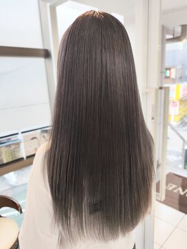 ヘアースタジオ ジェイワン(hair studio J ONE) 20代30代40代/イルミナカラー/ネモフィラ/ロング/ストレート