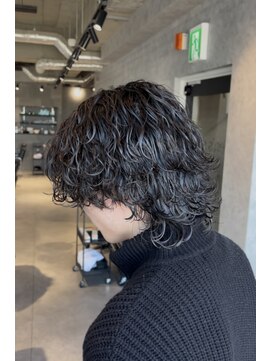 スタッド 松戸(stud. Men‘s) サーフカール/ニュアンスサーフ/ウルフパーマ
