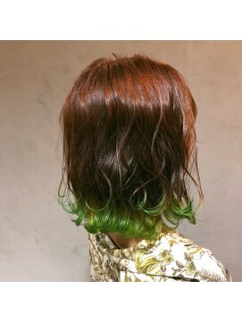 ジーナ(XENA) キャロットライムグリーン