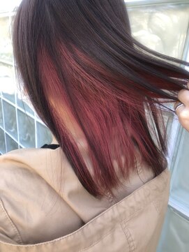 アヴァンティ ヘアーアンドスパ(avanti hair&spa) インナーくすみレッド