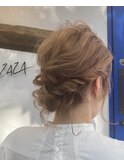 ナチュラルアレンジ＊シンプルゆるふわシニヨン