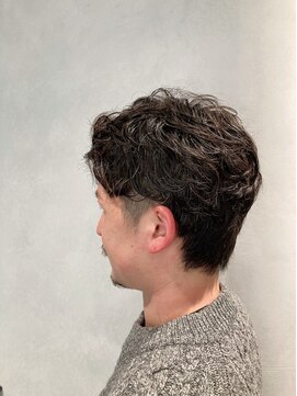 キー(KEY) 外国人風ワイルドショート