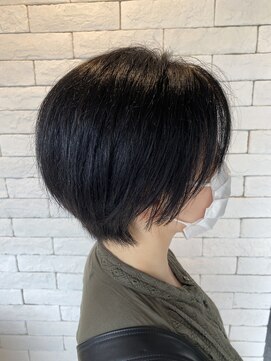 おしゃれ泥棒 《おしゃれ泥棒》癖毛さんショート