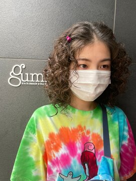 グミ(gumi) *gumi*くりんくりんパーマ