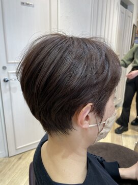 エクリ シセイドウ 麻布十番店(equri×SHISEIDO) 30代40代に人気のコンパクトショート