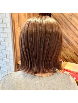 アデプト 金町店(adept) 【adept金町店 石崎Style】切りっぱなしボブ