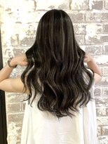 ソル オモテサンドウ 表参道 青山(SOL . OMOTESANDO)&nbsp;20代インナーカラーケアブリーチイヤリングカラーハイライト