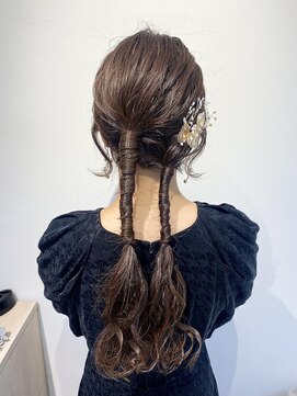 テトラ バイ ネオリーブ 横浜西口店(tetra by neolive) ＊ツイン編みおろしアレンジ＊