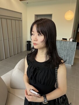 ローレンアオ(LOREN AO) デザインカラー/レイヤーカット/ウエットヘア/オリーブベージュ