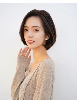 アイスバーグ(eyesburg) 大人ボブレイヤーカット20代30代40代くすみベージュ