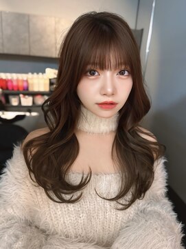 クム(kumu) 【kumu】 ロングレイヤー/顔周りカット/栄/名古屋