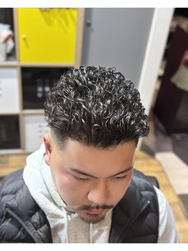 バーバーブロス(BAR BER bro's) 極道パーマ/浦安/メンズパーマ/スキンフェード