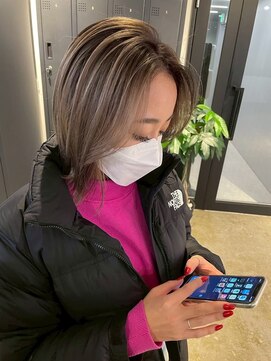 メリー オオサカ(Merly Osaka) smoky beige balayage