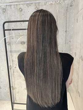 プラスシー(+C) 積み重ねた地毛にハイライト!福岡ハイライト/福岡カラーリスト