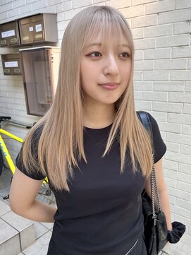 ジェスター(JESTER) 〈atsuno〉ホワイトベージュロング