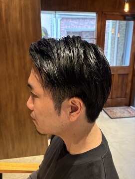 アンドワークス 2nd(&WORKS) ツーブロパートスタイル