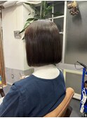 前下がりワンレンボブ