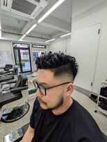 ラフカッターズZ 町田店 サイドパート【町田/理容室/床屋/顔剃り/シェービング】