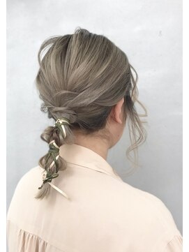 シェリ ヘアデザイン(CHERIE hair design) 紐ポニー