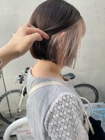 エミス バイ メルト 吉祥寺(emis by melt)&nbsp;【堀惠洋平】インナーカラー　ミルクティーベージュ　　ボブ