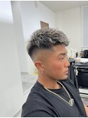 【LS HAIR菊地】ホワイトメッシュ×スキンフェード