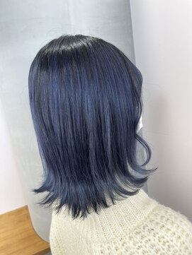 リーオオサカ(Lee Osaka) 【根元が伸びても馴染む】ネイビー×根元グラデーション/新出