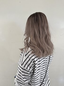 リー 枚方(Lee) シャドウルーツカラー