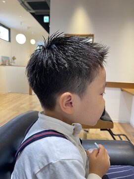 ダーチャ(Datsche) キッズカット