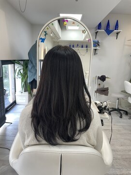 アルターシェリー(aL-ter che'rie) 内巻きレイヤースタイル[切りっぱなしボブ/エアリーロング/美髪]