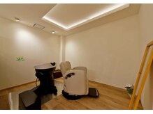 ピサンリ(pissenlit)の雰囲気（フラットに寝るシャンプー台で癒されてください。）