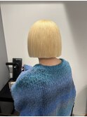 ブロンドボブ