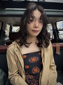 エルジン ヘアドレッサー ショップ(ELGIN HAIR DRESSER SHOP) 【saya】olive brown×wave arrange