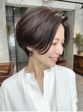 【Q】若いスタッフが多いお店は緊張します。落ち着いた雰囲気ですか？[東白楽駅/東神奈川駅/髪質改善]