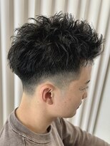 サイクル(CYCLE)&nbsp;MEN’S HAIR/波巻きツイストスパイラル/リバースセンターパート