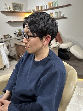 シラス(SiLasu) メンズアップバングショート