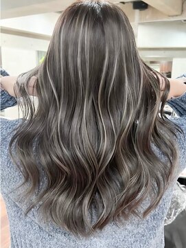 アフィナー 上大岡(Afinar) ブリーチハイライト髪質改善ダブルカラーレイヤーカット
