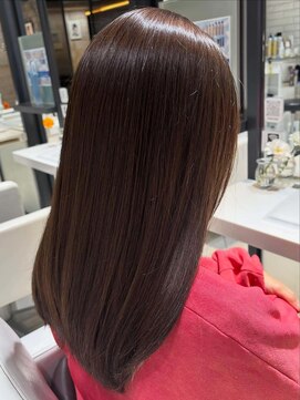 レブリィゼンコー イオンモール多摩平の森店(Reverie ZENKO) 艶感ナチュラルストレート ZENKOイオンモール多摩平の森