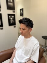 アンバーグリーム(AMBERGLEAM)&nbsp;アップバングパーマstyle