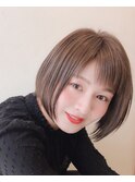 ヘルシーショートボブ