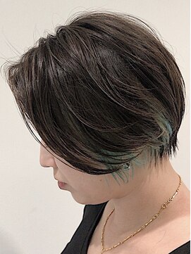 マリオ(mario) インナーカラーショート