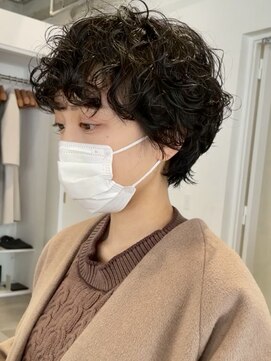 カイラ(KAILA) ショート×パーマ