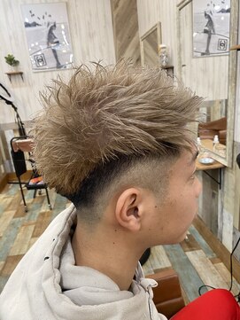 サロンリベルテ(salon Liberte) エッジツーブロック☆